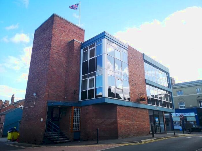 2 Bedroom Flat To Rent In Wood Street House, Central Wakefield, WF1