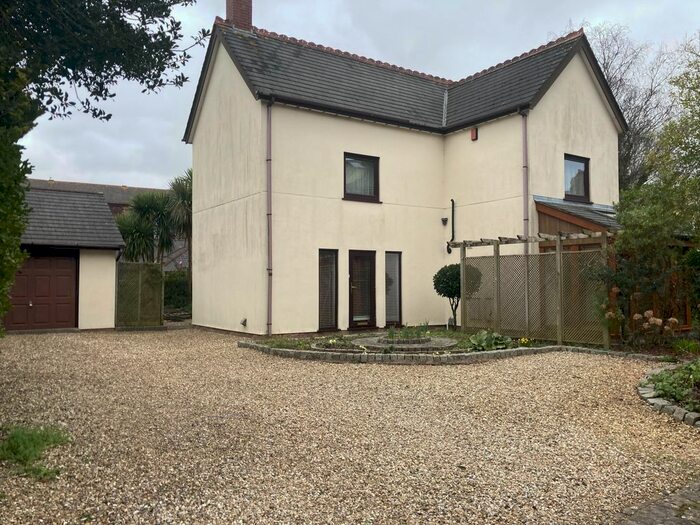 4 Bedroom Property To Rent In Spring Lane, Newport, NP20