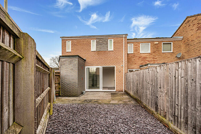 1 Bedroom Flat For Sale In Lane Close, Kidlington, OX5