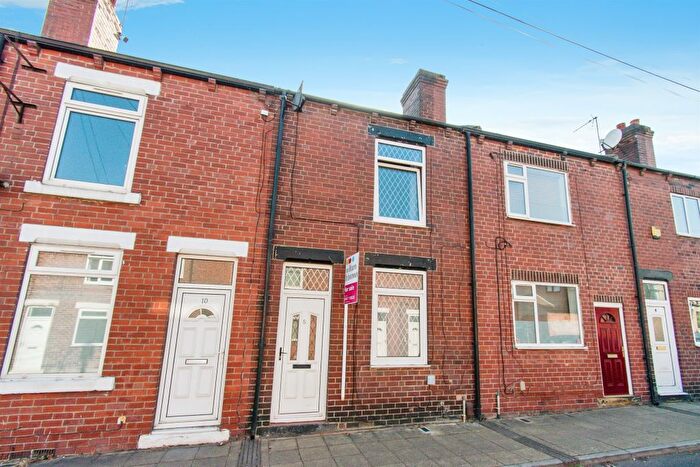 2 Bedroom Terraced House For Sale In Grafton Street, Castleford, WF10