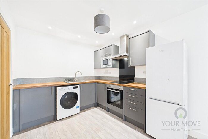 1 Bedroom Flat To Rent In Gold Street, Northampton, NN1