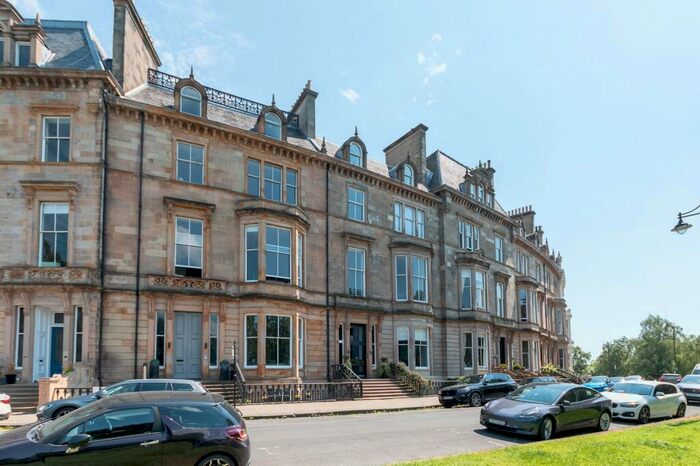 2 Bedroom Apartment To Rent In Park Terrace, Ground Floor, Park District, Glasgow, G3