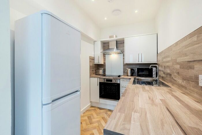 2 Bedroom Flat To Rent In Bluevale Street, Dennistoun, Glasgow, G31