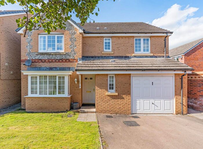 4 Bedroom Detached House For Sale In Shrewsbury Avenue, Monmouth, NP25