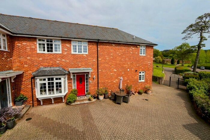 3 Bedroom Semi-Detached House For Sale In Lindridge Park, Lindridge, Teignmouth TQ14