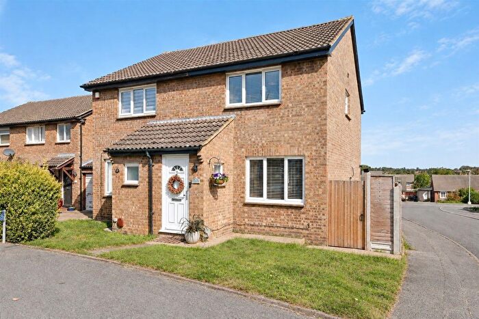 2 Bedroom Semi-Detached House For Sale In Coleridge Close, Hitchin, SG4