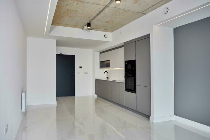 1 Bedroom Apartment To Rent In Apt . :: One Silk Street, M4