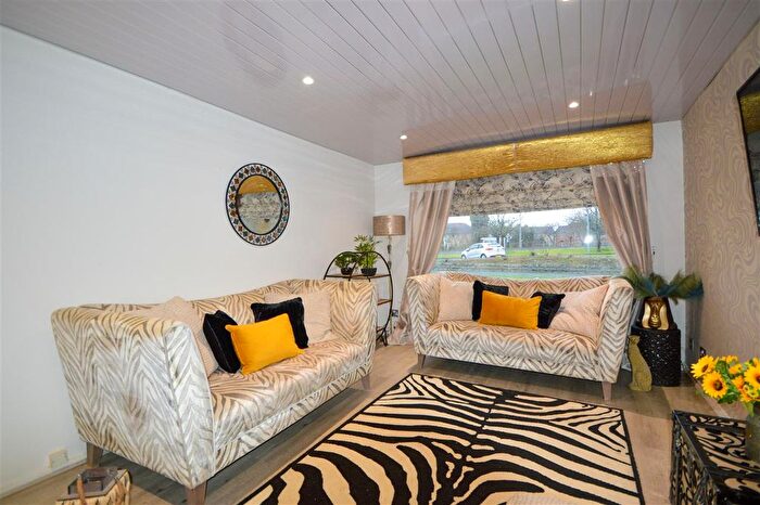 1 Bedroom Flat For Sale In George Court, Hamilton, ML3