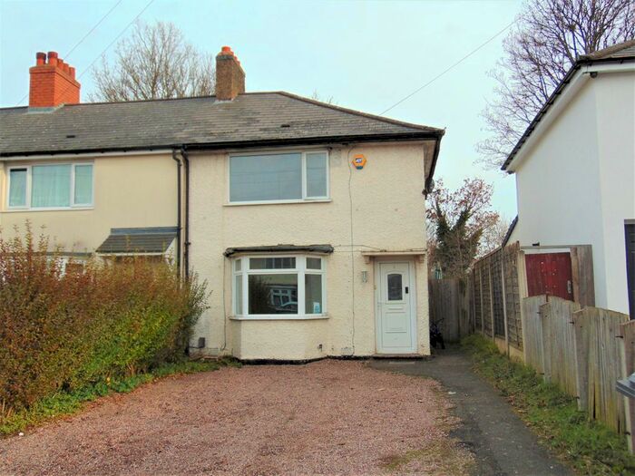 3 Bedroom Semi-Detached House To Rent In Hornby Grove, Birmingham, B14