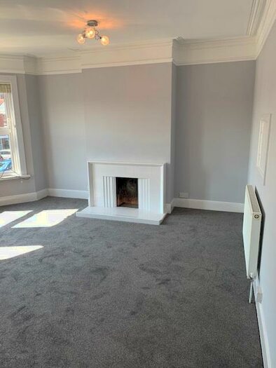 2 Bedroom Maisonette To Rent In Greville Road, Shirley, Southampton, SO15