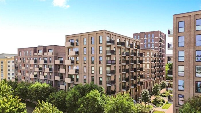 2 Bedroom Apartment For Sale In Carraway Street, Reading, Berkshire, RG1