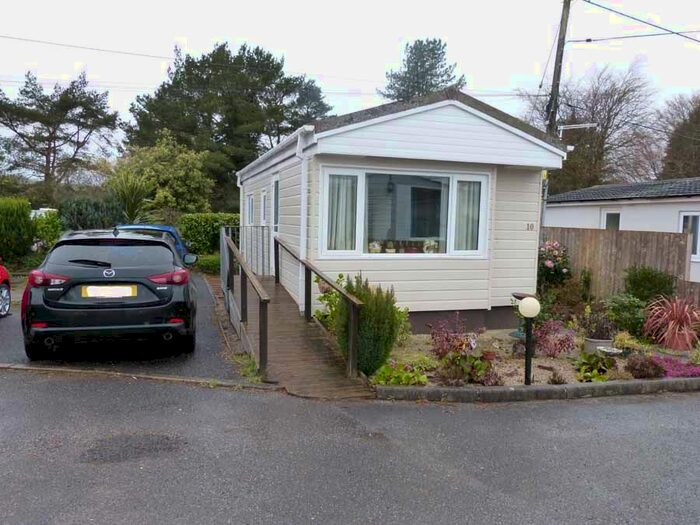 1 Bedroom Park Home For Sale In Gwel Ryan, Luxulyan, PL30