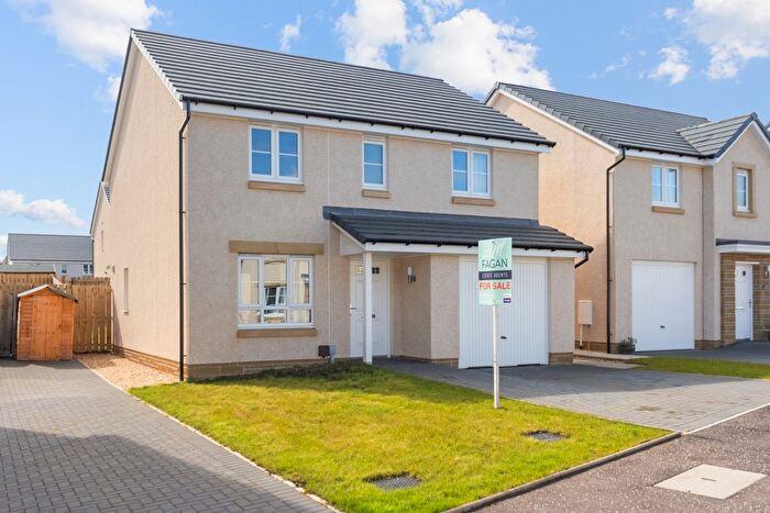 4 Bedroom Detached House For Sale In Lambourne Crescent, Coatbridge, ML5