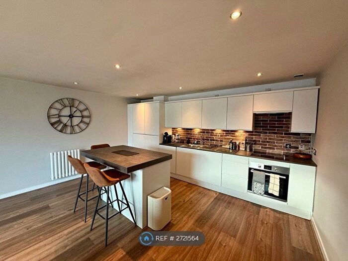 1 Bedroom Flat To Rent In Stobcross Street, Glasgow, G3