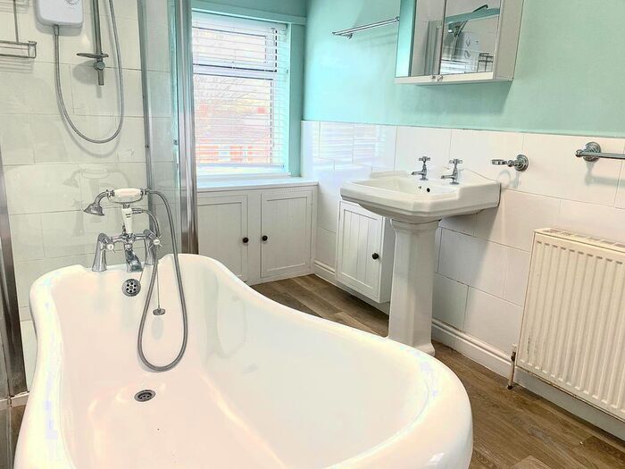 2 Bedroom Terraced House To Rent In Shirley Road, Cotteridge, B30