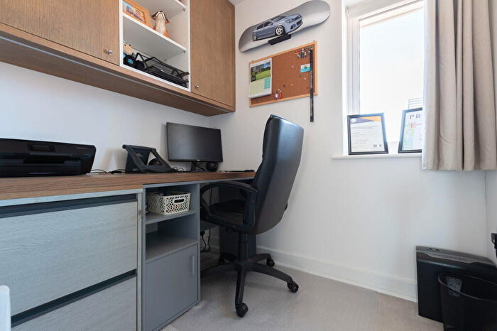 2 Bedroom Terraced House For Sale In Bordon, Bordon, Hampshire, GU35