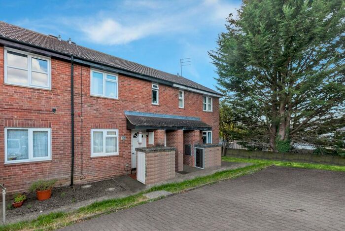 1 Bedroom Apartment For Sale In Shrublands, Saffron Walden, CB10