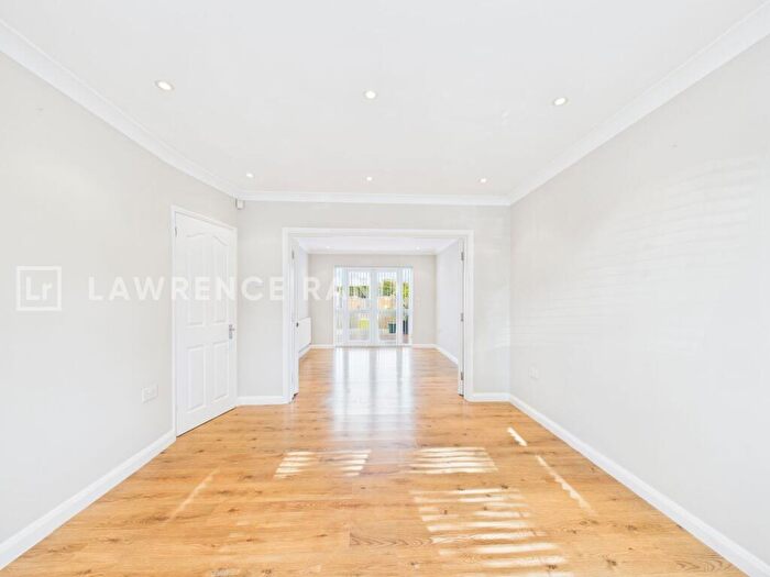 3 Bedroom House To Rent In Queens Walk, Ruislip, HA4