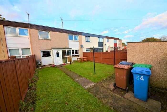 3 Bedroom Flat To Rent In Greenlaw Crescent, Glenrothes, KY6