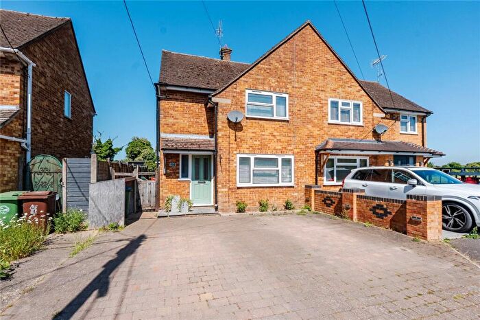 3 Bedroom Property To Rent In Nelson Road, Dagnall, Hertfordshire, HP4