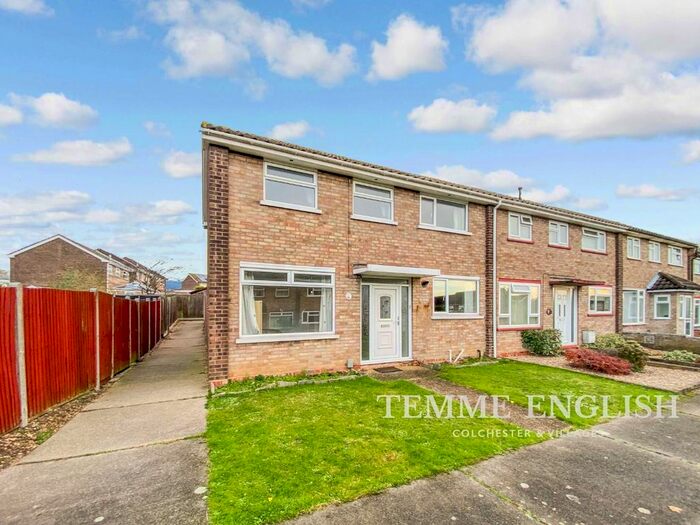 3 Bedroom Terraced House To Rent In Geranium Walk, Colchester CO4