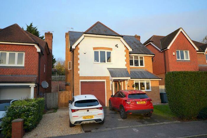 4 Bedroom Detached House To Rent In Thanstead Copse, High Wycombe, HP10
