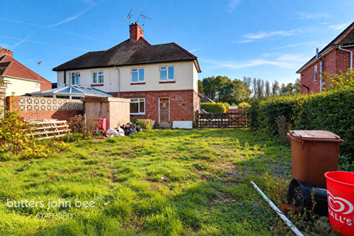 3 Bedroom Semi Detached House For Sale In Park Avenue, Uttoxeter, ST14