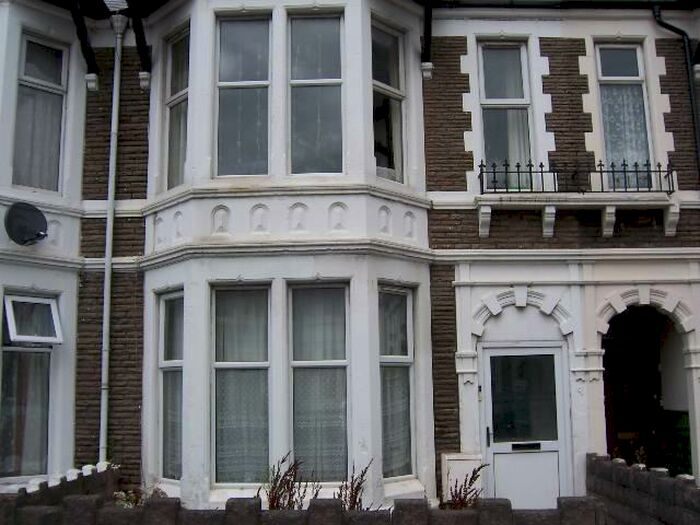 2 Bedroom Flat To Rent In Whitchurch Road, Heath, Cardiff, CF14