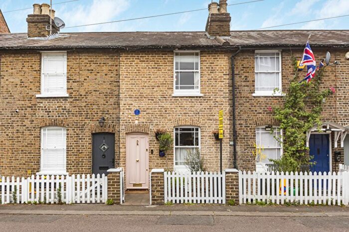 2 Bedroom Terraced House To Rent In Avenue Cottages, High Street, NW7