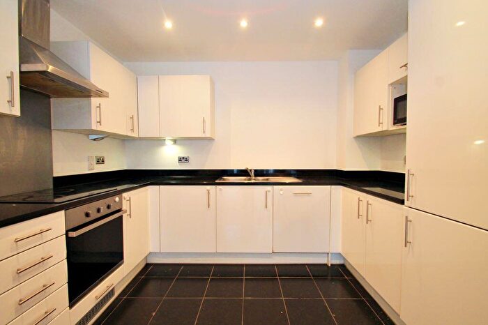 1 Bedroom Flat For Sale In Pinner Road, Harrow, HA1