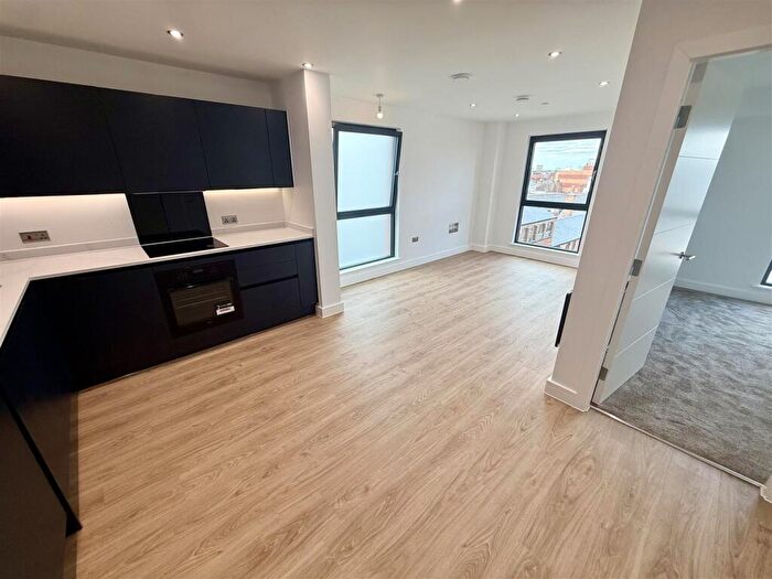 1 Bedroom Apartment To Rent In Charles Green Residences, Albion Street, Birmigham, B1