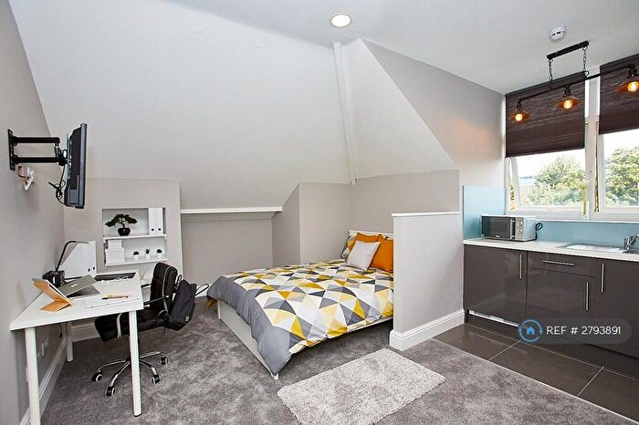 Studio To Rent In Warwick Row, Coventry, CV1