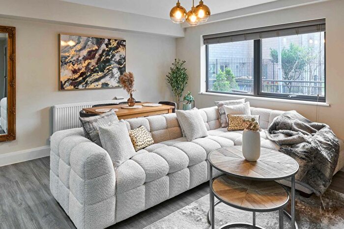 2 Bedroom Flat To Rent In Baltic Triangle, L1
