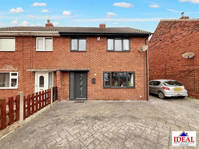 3 Bedroom Semi-Detached House For Sale In Milton Road, Carcroft, DN6