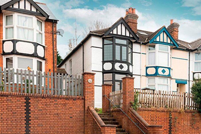 4 Bedroom Semi-Detached House To Rent In Hughenden Road, High Wycombe, HP13