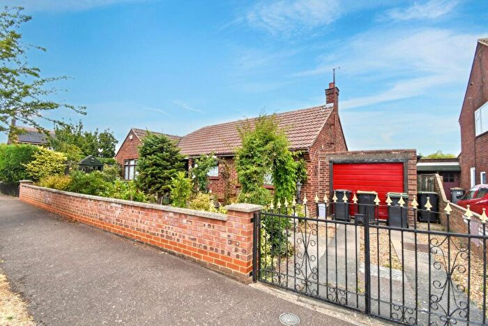 2 Bedroom Detached House For Sale In Ibbett Close, Kempston, Bedford, MK43