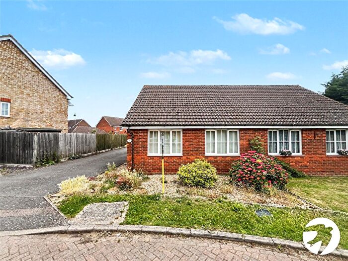 2 Bedroom Bungalow For Sale In Saxon Walk, Iwade, Sittingbourne, Kent, ME9