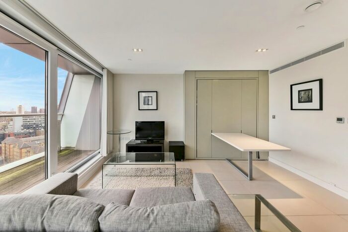 Studio To Rent In City Road, Shoreditch, London, EC1Y