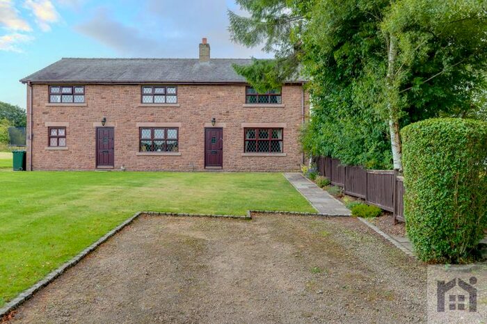 3 Bedroom Cottage To Rent In Brook Lane, Charnock Richard, PR7