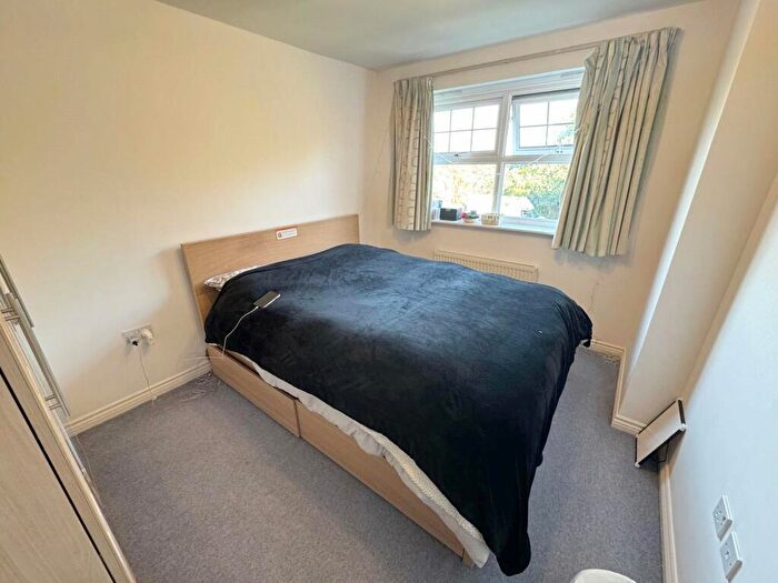 2 Bedroom Apartment To Rent In Shetland Court, Bressay Drive, Mill Hill, London, NW7