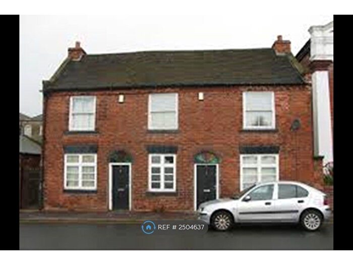 2 Bedroom Semi-Detached House To Rent In Upper Lichfield Street, Willenhall, WV13
