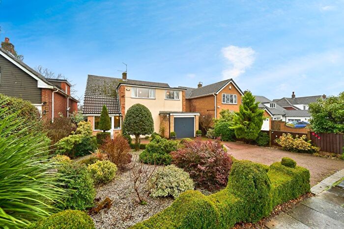 4 Bedroom Detached House For Sale In Gloucester Road, Walsall, West Midlands, WS5