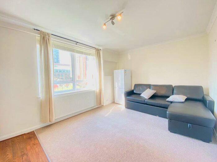 1 Bedroom Apartment To Rent In Harrington Court, CR0