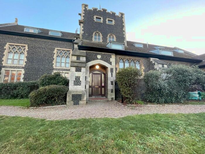 2 Bedroom Flat To Rent In Galley Hill Road, Swanscombe DA10