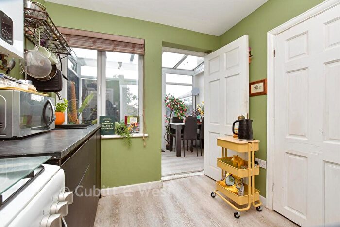 2 Bedroom Semi Detached House For Sale In Beeches Road, Sutton, Surrey, SM3