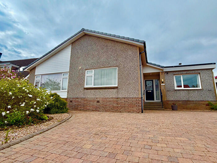4 Bedroom Detached Bungalow For Sale In Bowfield Road, West Kilbride, KA23