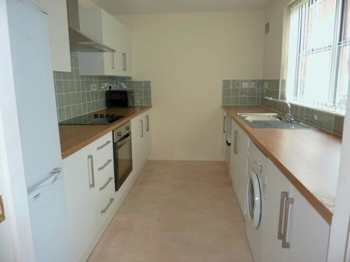 1 Bedroom Flat To Rent In Marlowe Gardens, London SE9