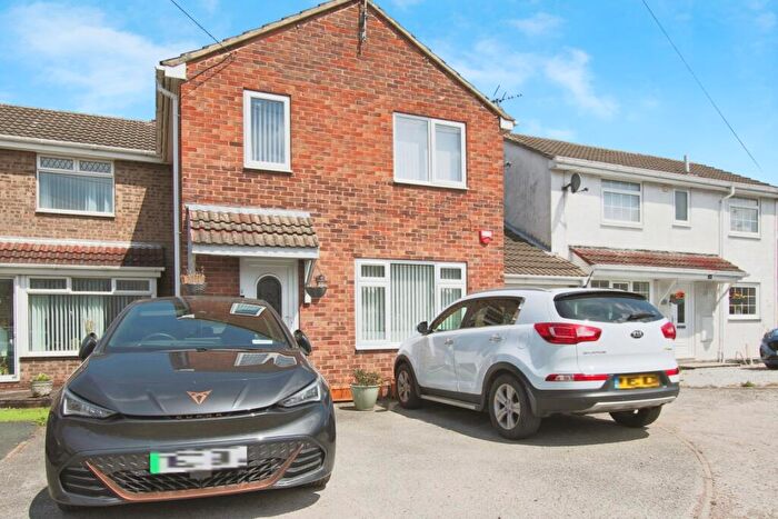 4 Bedroom Semi-Detached House For Sale In Poultney Garth, Hedon, Hull, HU12