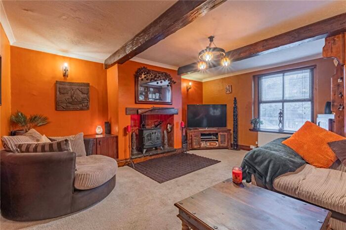 1 Bedroom Terraced House For Sale In Bentmeadows, Rochdale, Greater Manchester, OL12