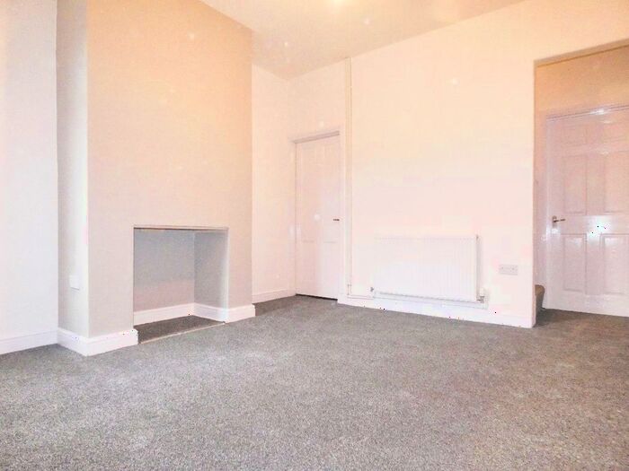 3 Bedroom Terraced House To Rent In Shelton Old Road, Stoke-On-Trent, ST4